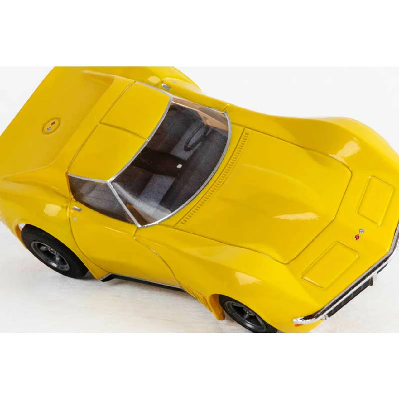 AFX America's Sports Car Chevy Corvette 32-Foot Mega G+ HO Slot Car Track Set w/Tri-Power - Image 7