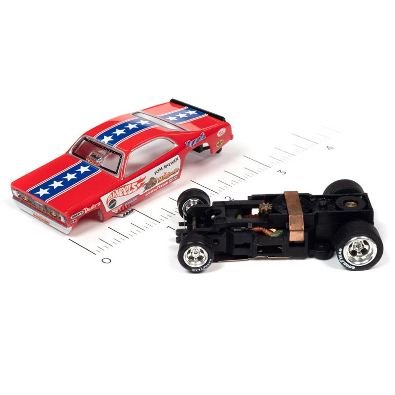 Auto World Tom "The Mongoose" McEwen 1970 Plymouth Duster Funny Car 4Gear HO Scale Slot Car - Image 2