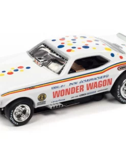 Auto World Don Schumacher 1970s Plymouth Barracuda Wonder Wagon 4Gear R26 HO Slot Car