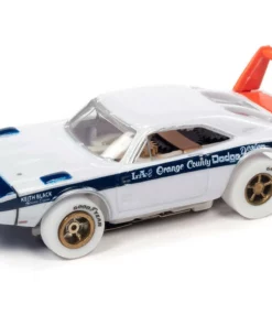 Auto World iWHEELS 1969 Dodge Charger Daytona X-Traction R35 HO Slot Car