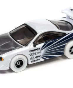 Auto World iWHEELS 1995 Mitsubishi Eclipse Import Heat X-Traction HO Slot Car