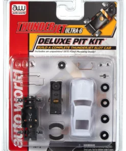 Auto World Thunderjet Deluxe Pit Kit (w/Ford Mustang Body) HO Slot Car