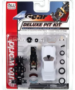 Auto World 4 Gear Deluxe Pit Kit (w/1970s Chevy Camaro Funny Car Body) HO Slot Car