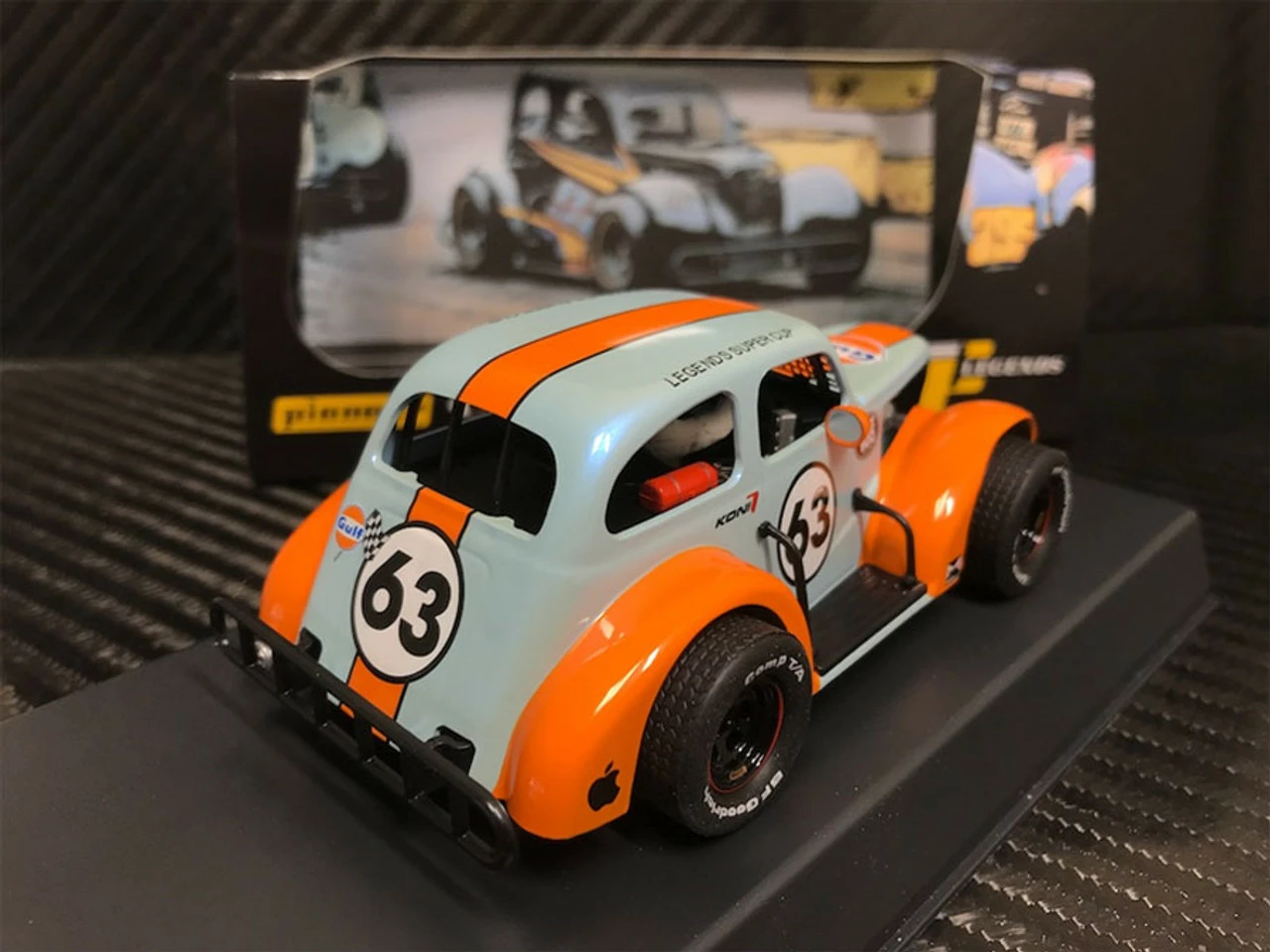 Pioneer 1937 Chevy Sedan Legends Racer #63 GULF Metallic Blue 1/32 Slot Car - Image 3